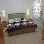 Lägenhet 1+1 Ap With Balcony Tirana