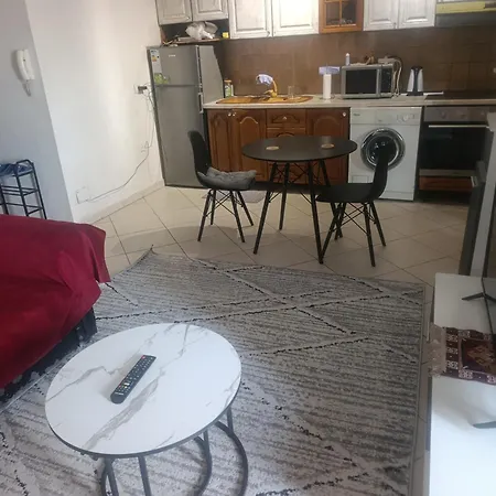 1+1 Ap With Balcony Apartament *