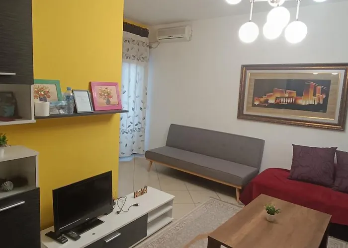 1+1 Ap With Balcony Tirana